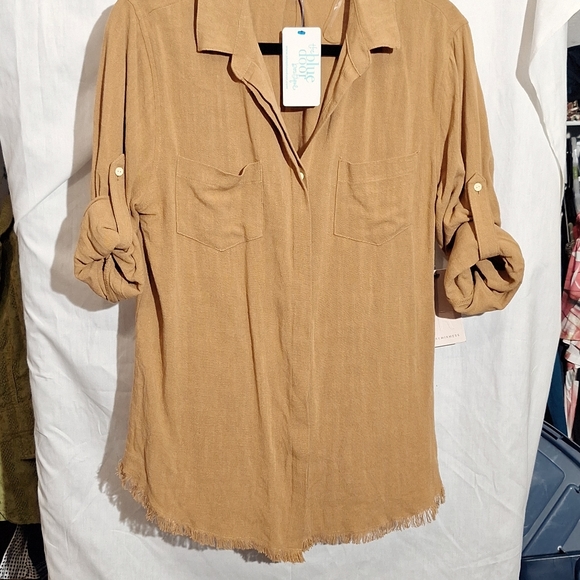 Remixes shirt size Large. - Picture 1 of 9
